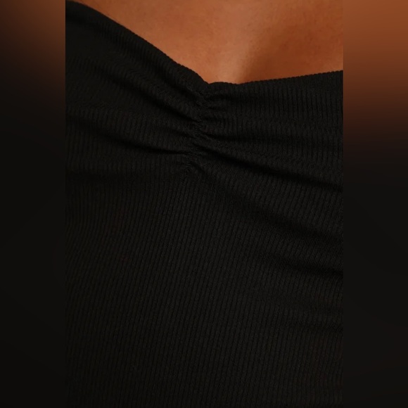 Lulu’s Black Ribbed Long Sleeve Cutout Bodysuit - Picture 6 of 8